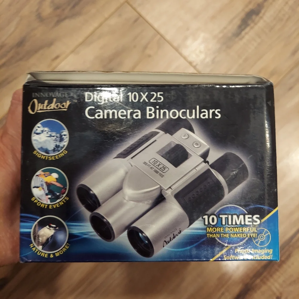 Innovage Outdoor 10x25 Digital Camera Binoculars Open box See photos